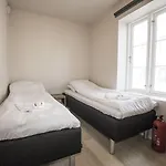 Ξενοδοχείο με διαμερίσματα Housing