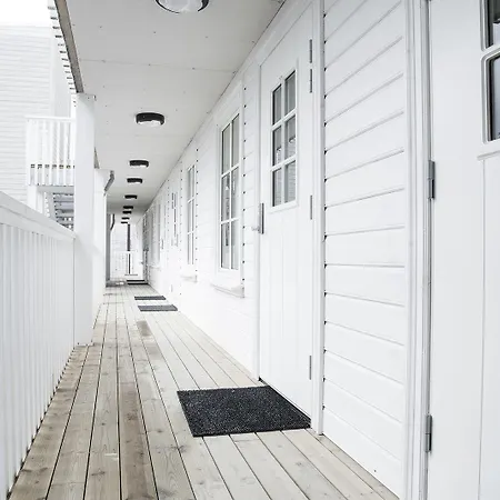 Aparthotel Housing 4*