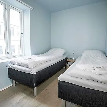 Housing 4*