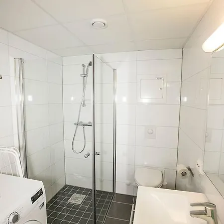 Housing 4*