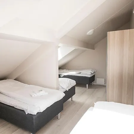 מלון דירות Housing 4*