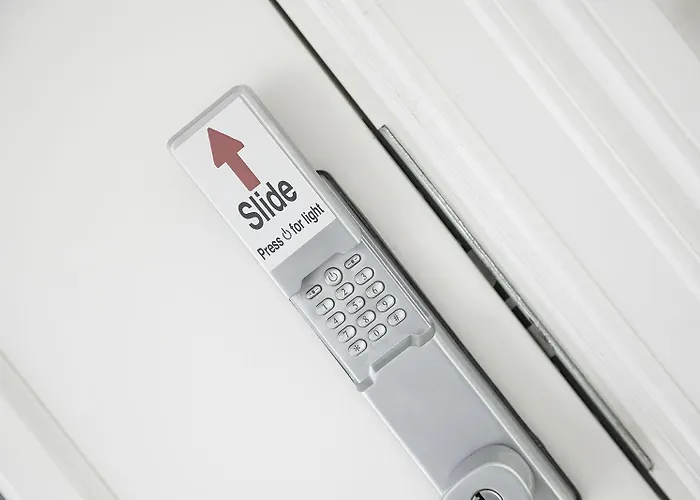 아파트호텔 하우징 4*