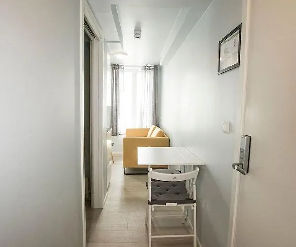 하우징 아파트호텔 4*